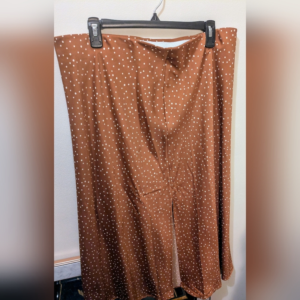 Polka dot midi skirt